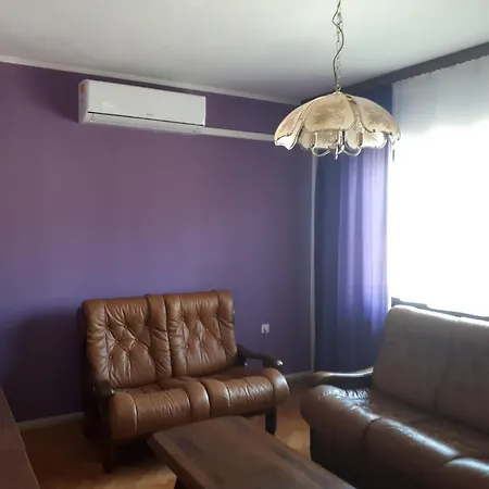 Apartment Toni